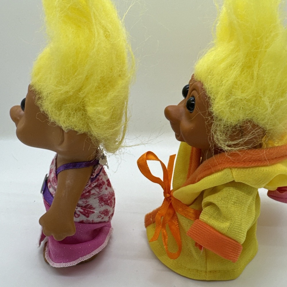 2 Vintage 1991 TNT TROLL DOLLS Yellow Hair Blue Pink Eyes - Picture 12 of 14